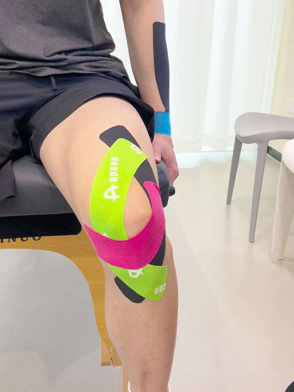 Kinesiologisches Band für Läuferknie