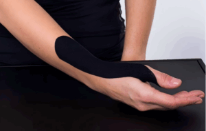 Kinesiology tape for hand tendinitis