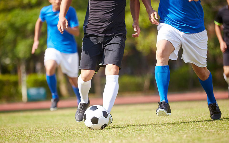 kinesiology tape for football