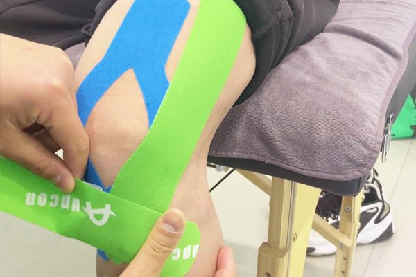 therapy tape knee